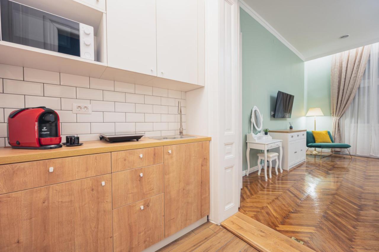 Central Park Apartments Oradea Eksteriør billede